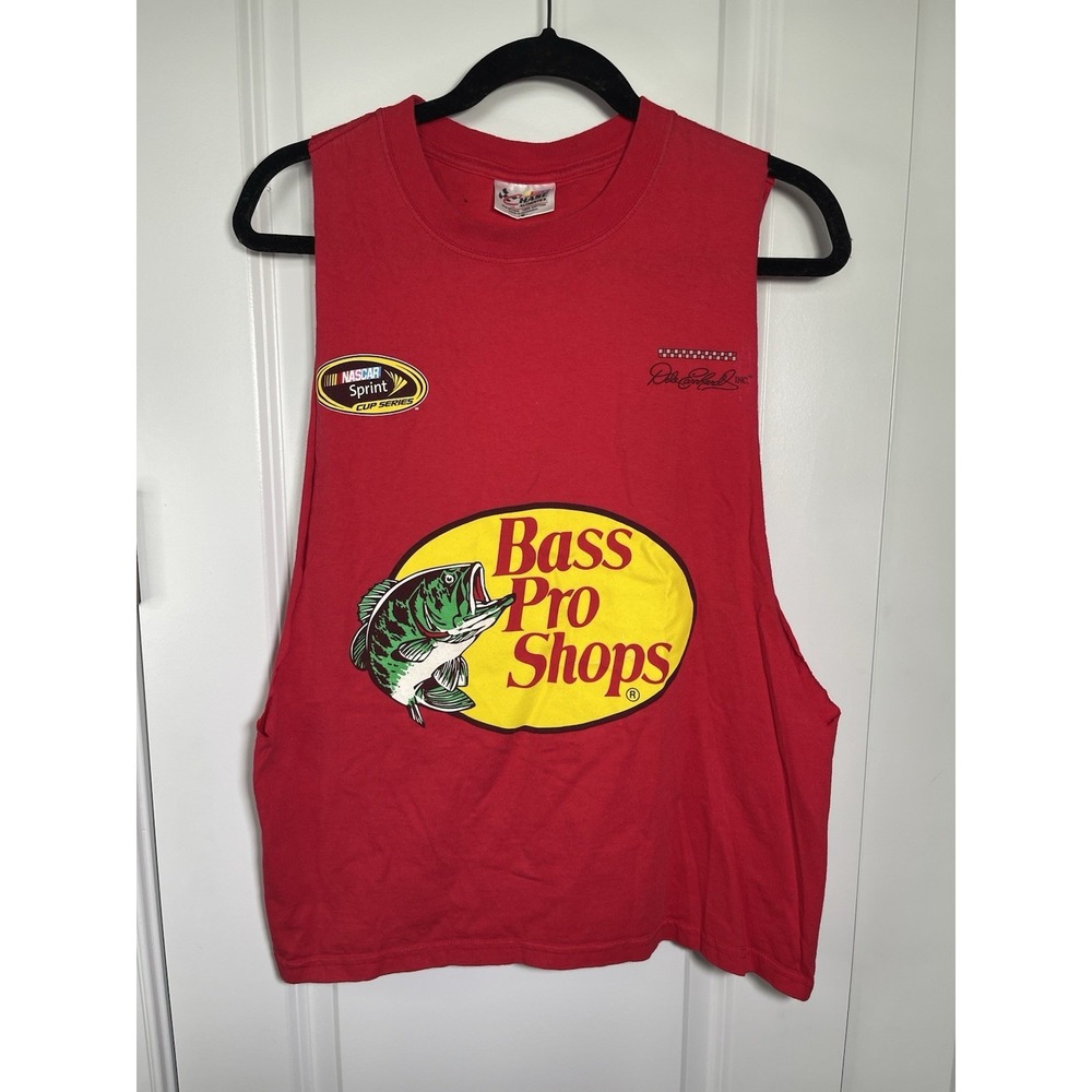 VTG NASCAR‎ Martin Truex Jr. Bass Pro Shops Cut Off Shirt Size Medium Red Chase